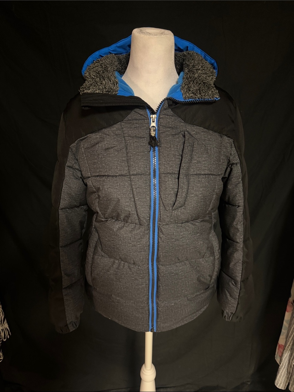 ZeroXposur Boys Winter Puffer Jacket Size 10/12 Gray Black Blue Hooded